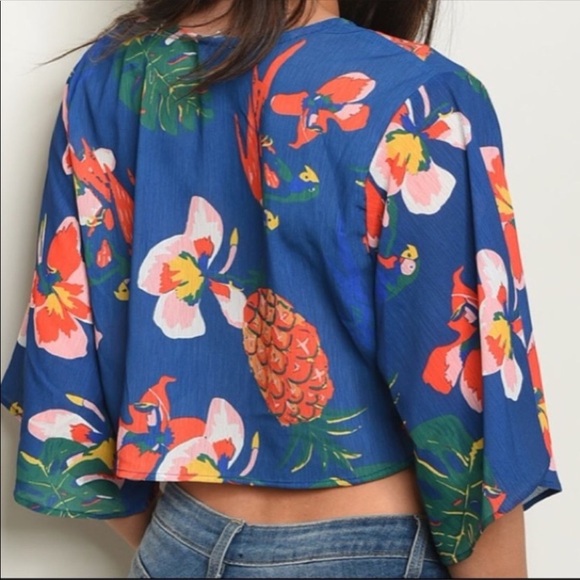 🌴🍍ALOHA” ROYAL BLUE FLORAL TIE FRONT TOP-NEW - Picture 3 of 5